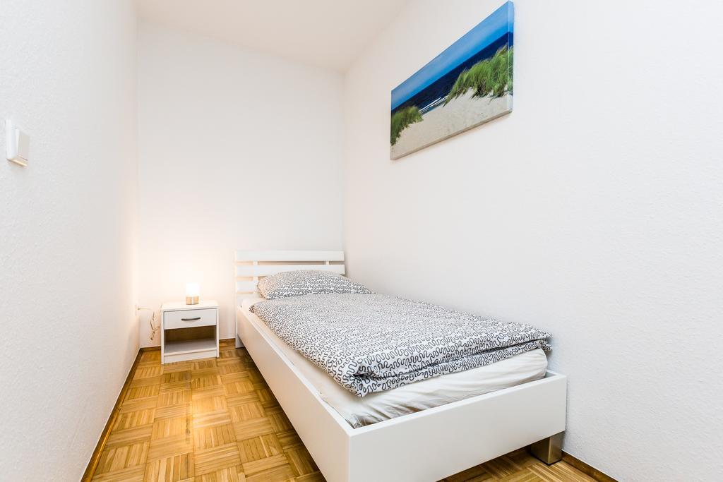 Work & Stay Apartment Monheim Monheim am Rhein Exteriör bild